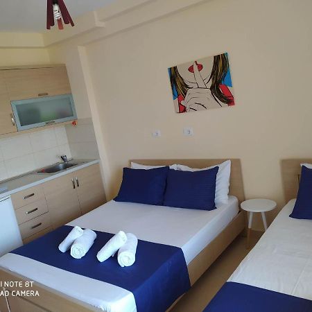 Summer Life Apartments Sarandë Exterior foto